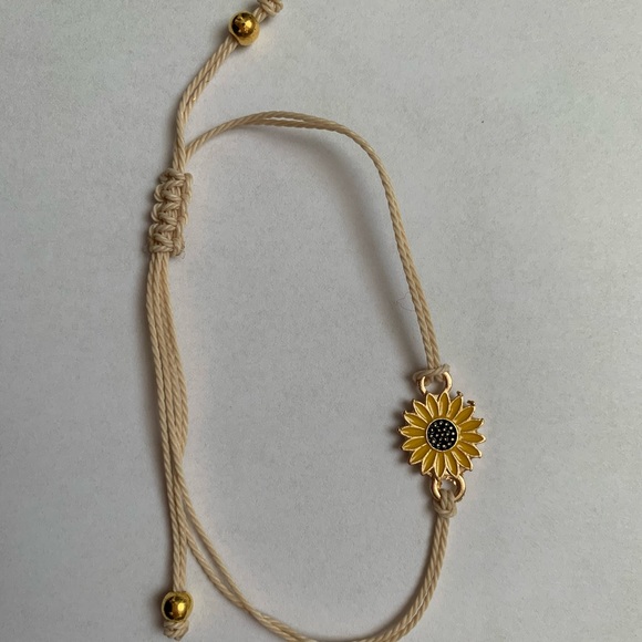 Jewelry - (●’◡’●) Adjustable Sunflower Bracelet ❤️